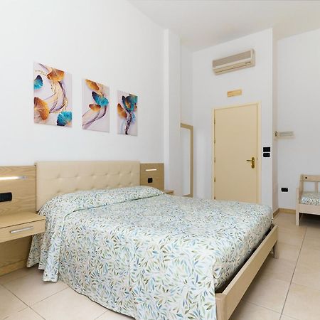 Delle Rose, Hotel & Horse Riding Torre Vado Ngoại thất bức ảnh